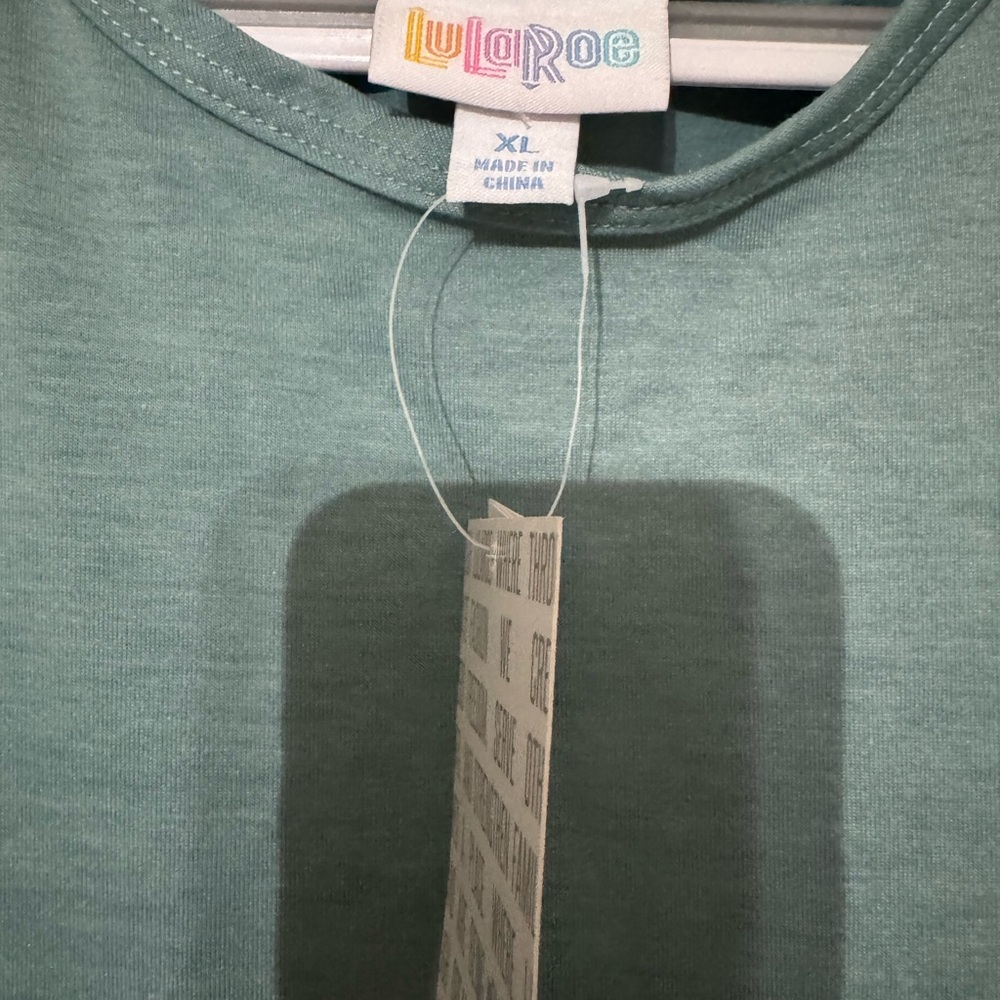 LuLaRoe Seafoam Green Tee